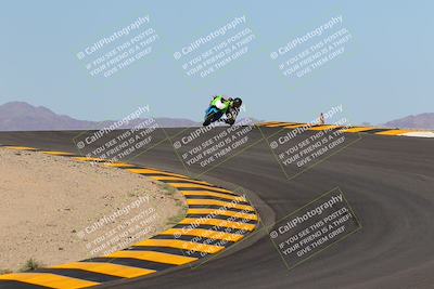 media/Oct-09-2022-SoCal Trackdays (Sun) [[95640aeeb6]]/Turns 9 and 10 (1050am)/